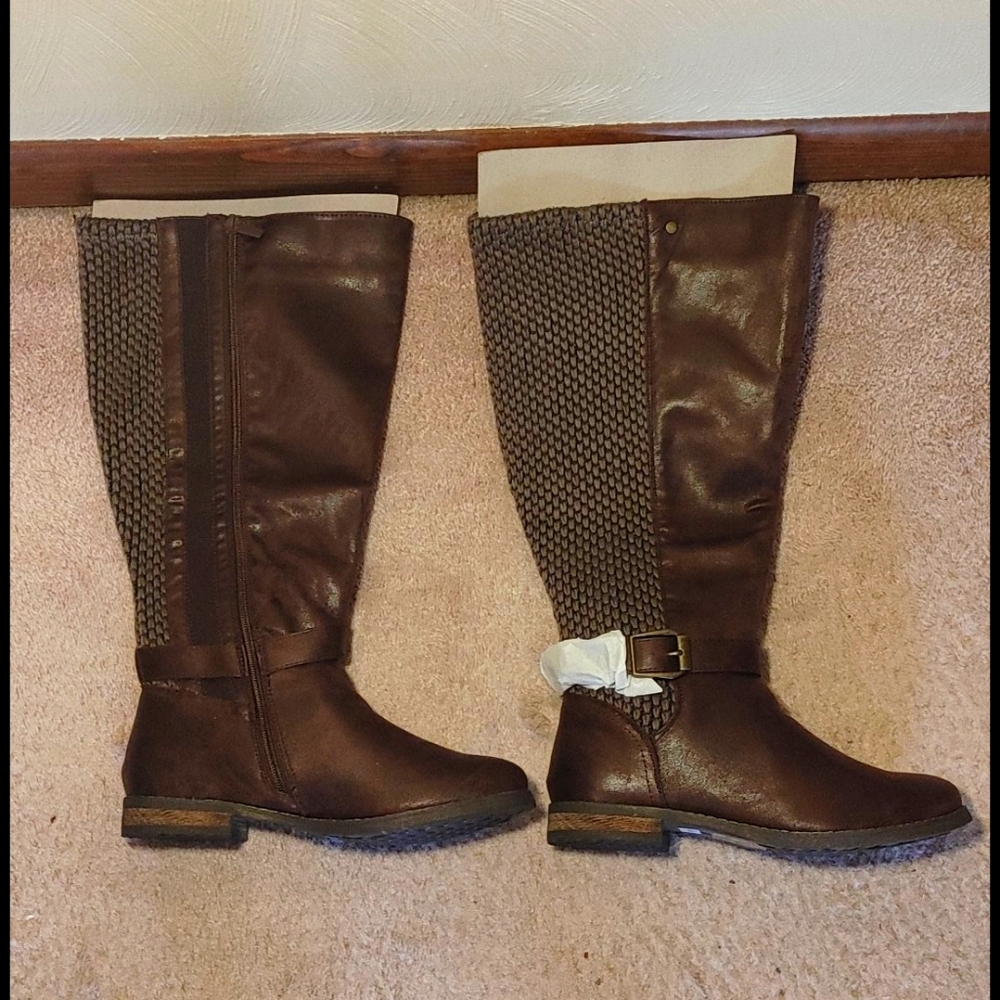 Brown Sweater Back Knee High Boots